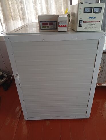 İnkubatorlar: Böyük həcmli avtomatik inkubator komplekti.tam işlək vəziyyətdədir.504 — 8