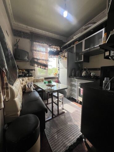 Продажа квартир: 3 комнаты, 67 м², 105 серия, 4 этаж, Евроремонт