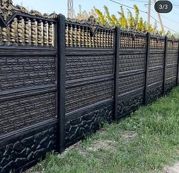бетонный столба: Бетонный еврозабор, Декоративный, Новый, Оптом,Наличный расчет — 1