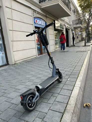 Elektrikli samokatlar: Elektrik skuter Kingsong N12 pro Maksimal sürət 60 Yürüş məsafəsi 50 — 6