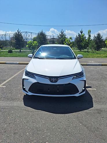 corola: Toyota Corolla: 2023 г., 1.8 л, Вариатор, Гибрид, Седан — 1