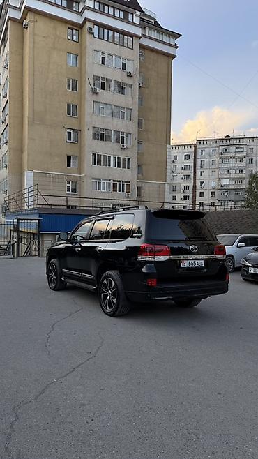 200 сотый крузак: Toyota Land Cruiser: 2016 г., 4.5 л, Автомат, Дизель, Внедорожник — 4