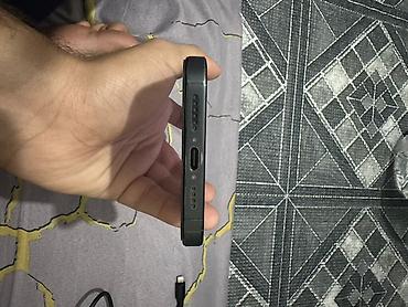 Apple iPhone: IPhone 15 Pro, цвет Black Titanium 84% Здоровье батареи Двойная ESIM — 4