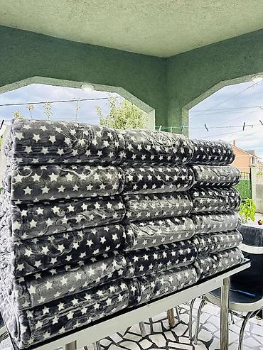 Ćebad i pokrivači: Cebadi za bracni krevet 240x200 3kg. 3500din — 9