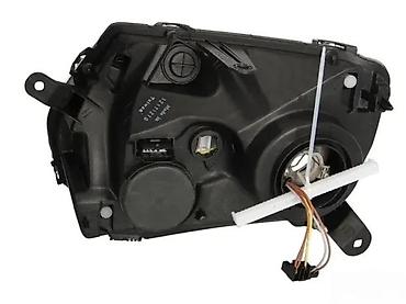 iskra alternators: PREDNJI FAR RENAULT DUSTER | SVI DELOVI SU NOVI I ORIGINALNI!   — 3