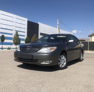 Toyota: Toyota Camry: 2003 г., 2.4 л, Механика, Бензин, Седан