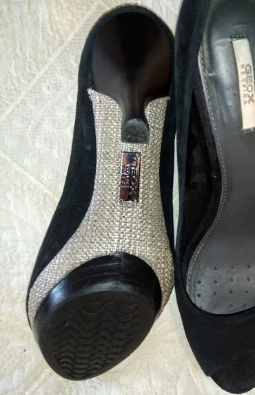Salonke: Salonke, Geox, 38 — 4
