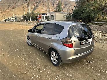 Продажа авто: Honda Jazz: 2009 г., 1.4 л, Механика, Бензин, Хэтчбэк — 9