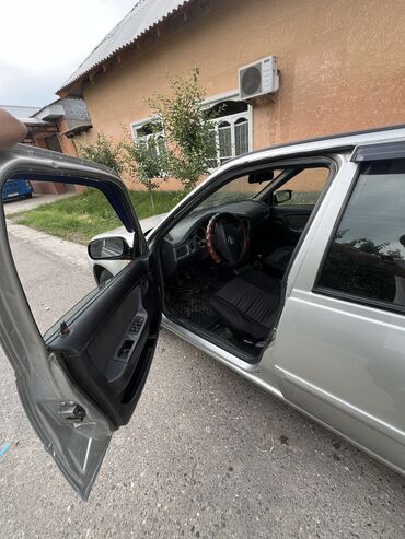Daewoo: Daewoo Nexia: 2009 г., 1.5 л, Механика, Бензин, Седан
