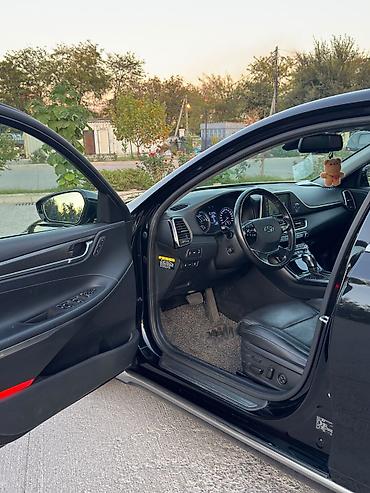 gra: Hyundai Grandeur: 2019 г., 2 л, Автомат, Гибрид, Седан — 8