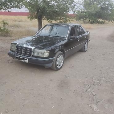 пш метр: Mercedes-Benz E-Class: 1990 г., Кол менен иштөөчү, Бензин, Седан — 4