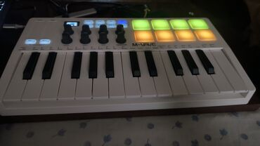 Lenovo: CPU: Intel i7-13650HX 2.6G RAM: 32GB Storage: 1TB SSD GPU: RTX4050 -da lalafo.az — 4 Lenovo: CPU: Intel i7-13650HX 2.6G RAM: 32GB Storage: 1TB SSD GPU: RTX4050 — 4