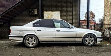 супра машина: BMW 5 series: 1989 г., 3 л, Механика, Бензин, Седан