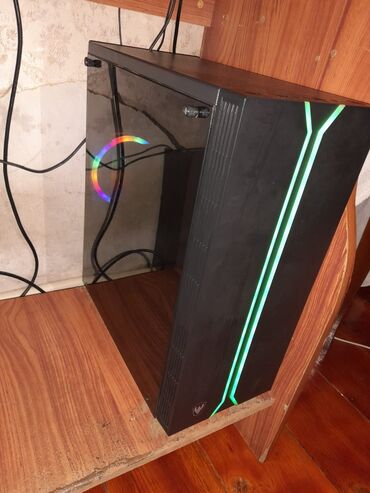 Masaüstü kompüterlər və iş stansiyaları: Manitor msi 24, 144gz oyun ucun.ram 16 core i7 3770.vidiokart rx 560 4 — 5