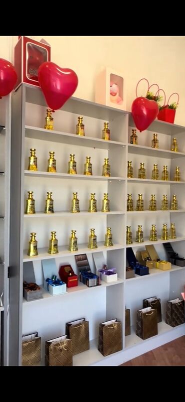 Hazır biznes: Hazır biznes Parfum Bujiterya mağazası satılır Zabratda Ayxanm