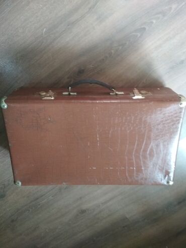 Другие предметы коллекционирования: Советский чемодан