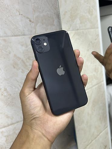 iphone 17e: IPhone 11, Б/у, 64 ГБ, Черный, Чехол, 72 % — 5