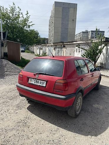 б у машины: Volkswagen Golf: 1992 г., 1.8 л, Механика, Бензин, Хэтчбэк — 4