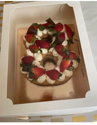 Tortlar: Bu şirniyyat məmulatı tək rəqəmli ad günləri və ya ildönümləri üçün -da lalafo.az — 4 Tortlar: Bu şirniyyat məmulatı tək rəqəmli ad günləri və ya ildönümləri üçün — 4