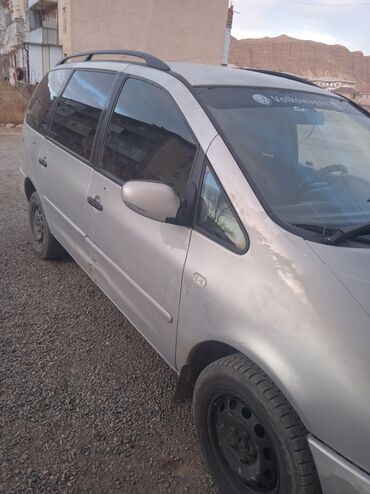 Volkswagen: Volkswagen Sharan: 1998 г., 2 л, Механика, Бензин, Минивэн — 6