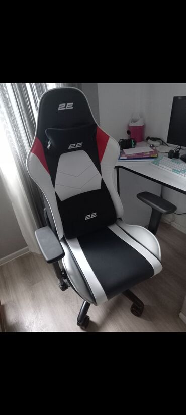 Ofis və oyun kresloları: Oyun kreslosu 2E Gaming Bushido II White/Black Çox rahatdır