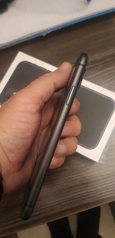 iphone satis: IPhone 11, 128 GB, Qara, Simsiz şarj — 5