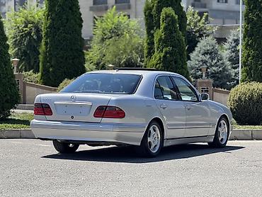 byd e1: Mercedes-Benz E-Class: 2003 г., 2.8 л, Автомат, Бензин, Седан — 4