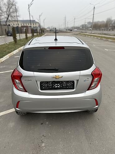Chevrolet: Chevrolet Spark: 2017 г., 1 л, Автомат, Бензин, Хэтчбэк — 6