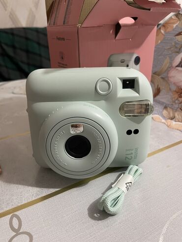 режим 13 с: Мгновенная камера Fujifilm Instax mini 12 - Цвет: Mint Green (мятный)