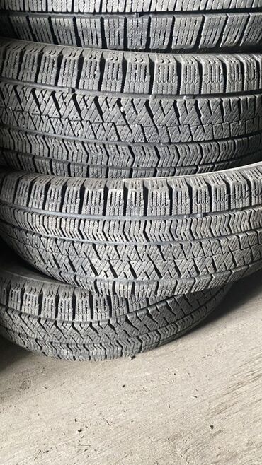 шины на сапок: Шины 185 / 60 / R 15, Зима, Б/у, Комплект, Легковые, Япония, Bridgestone