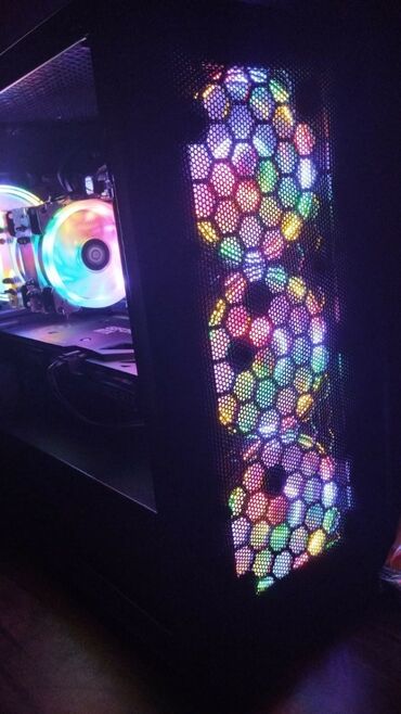 2 ci el komputer: I5 12400F h610 plata Msi 3060 ti 3 fan 32 gb 3200 mhz ram 700 wat qida