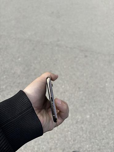 xs barter: IPhone Xs, Qızılı, Simsiz şarj — 10