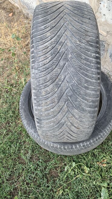 шины hankook бу: Продам пару немецкой резины ёлочка. 245 45 18 На сезон, возможно на