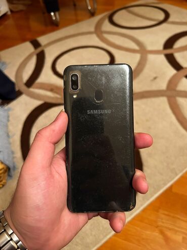 Samsung: Samsung Galaxy A20, 32 GB, rəng - Boz, Qırıq, Barmaq izi, Face ID