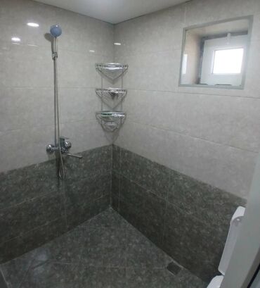 Həyət evləri və villaların satışı: Binə 4 otaqlı, 120 kv. m, Orta təmir — 9