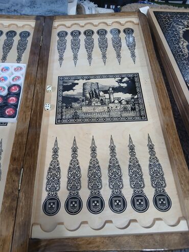 Nərdlər: Bakı temalı taxta nərd dəsti - Material: ağac korpus, rezinli — 7