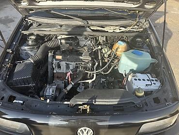 Volkswagen: Volkswagen Passat Variant: 1993 г., 1.8 л, Механика, Бензин, Универсал — 9