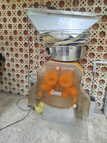Restoran, kafe avadanlığı: Zumex sənaye tipli portağal sıxan aparat. 20 klo çəkisi var. qiyməti — 2