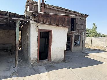 Продажа коттеджей и домов: 3 комнаты, 120 м², 4500 соток, Кара-Балта, Собственник — 17