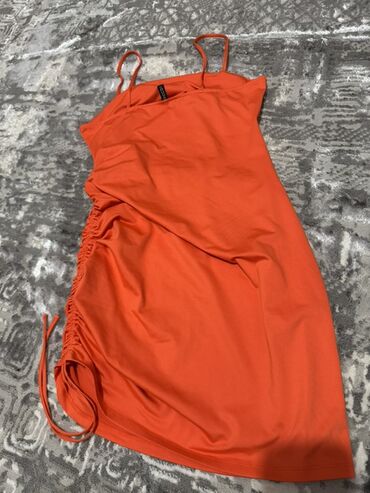 Брючные костюмы: Набор женской одежды в классическом стиле (4 предмета): 1) Черная — 7