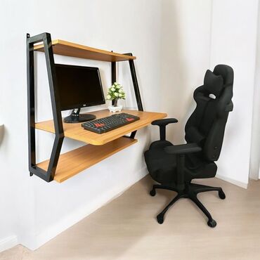 столики для компьютера: Divar tipli iş masası - Kompakt divar montajlı masa sistemi: Üç