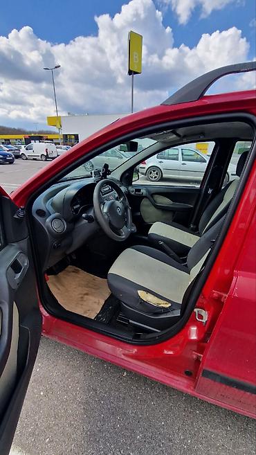 tref auto nis: Auto se nalazi u odličnom mehaničkom stanju i spreman je za — 7