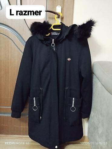 qar geyimi: Qadın parkası – L ölçü - Rəng: qara - Model: kapüşonlu, süni kürk — 1