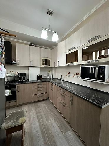 3 бөлмө, 87 м², Төмөнкү Джал (Джал-23) Элитка, 8 кабат, Евро оңдоо lalafo.kg да 3 бөлмө, 87 м², Төмөнкү Джал (Джал-23) Элитка, 8 кабат, Евро оңдоо