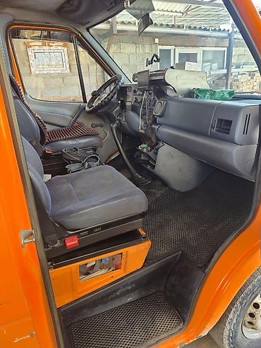 Mercedes-Benz: Mercedes-Benz Спринтер: 1999 г., 2.9 л, Ручные, Дизель — 4