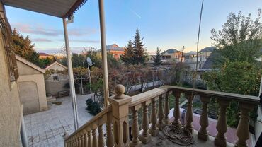 Həyət evləri və villaların satışı: 9 otaq, 330 kv. m — 9