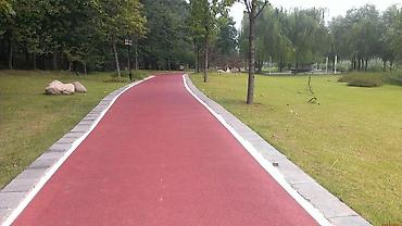 Другие строительные материалы: Покрытие для беговых и прогулочных дорожек (резиновая бесшовная — 10