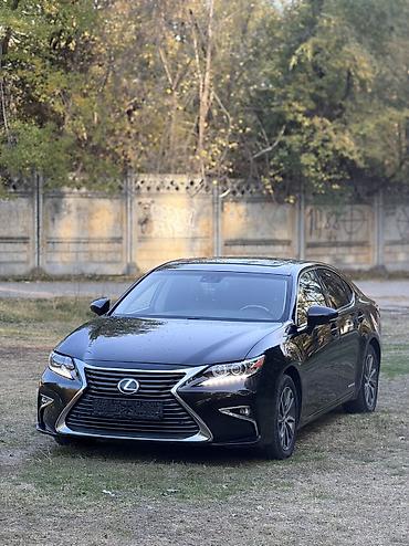 akura mdx: Lexus ES: 2016 г., 2.5 л, Гибрид — 4