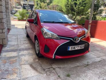 Transport: Toyota Yaris: 1.3 l | 2010 year Hatchback