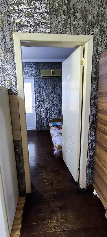 Günlük kirayə mənzillər: 2 otaqlı — 12